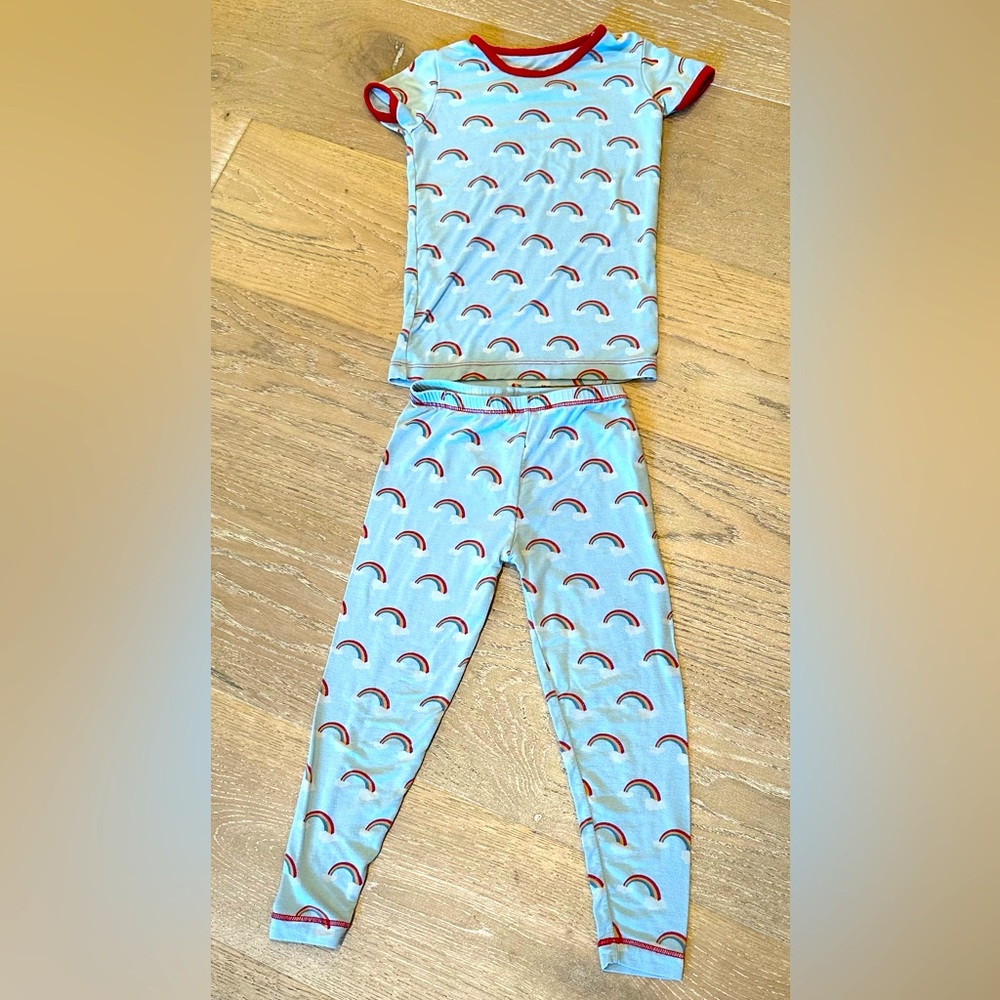 KicKee Kids Pajamas. Cheerful Rainbow Print. Size 3T.